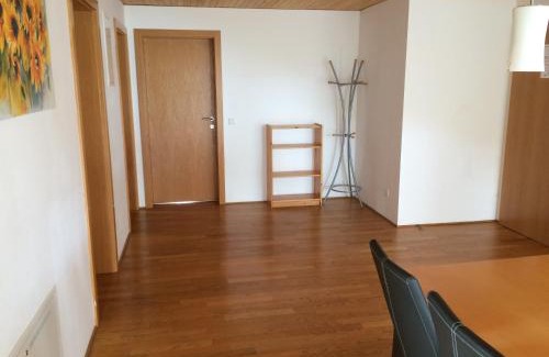 Warth Bed & Breakfast | Wäldermetzge Hüttenzimmer und Wohnungen