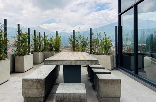 Calle 100 Apartment | w Artistic Loft in Unique Building