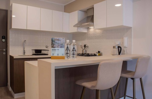 Leuro Apartment | w Bright 1BR w Balcony in Miraflores