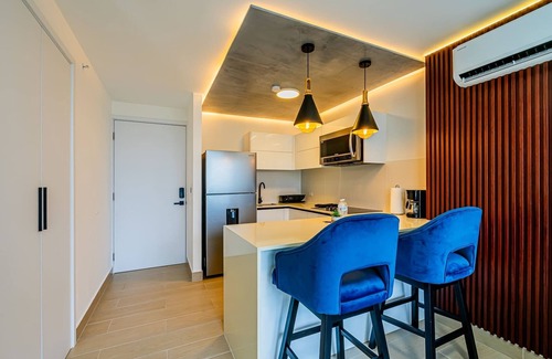 San Francisco Apartment | w* | Bright 1BR w/Private Balcony in San Francisco