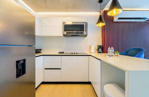 San Francisco Apartment | w* | Bright 1BR w/Private Balcony in San Francisco