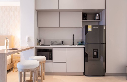 Urbanizacion Eliana Apartment | w Comfortable Loft w Balcony in Crespo