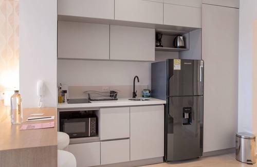 Urbanizacion Eliana Apartment | w Comfortable Loft w Balcony in Crespo