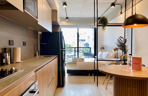 Barrios Unidos Apartment | w Great Loft in Virrey