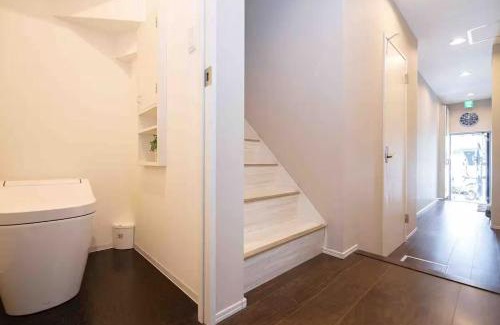 Sumida Apartment | W Haus 東京晴空塔路程3分 浅草寺路程10分 超大空间独栋别墅 最多11位入住