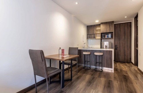 Chico Norte III Apartment | w Luxury 1BR w Great Terrace in Chico