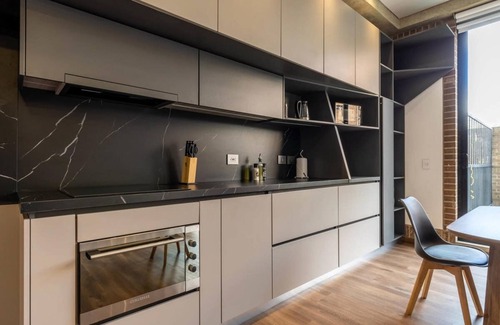 Chico Reservado Apartment | w Monochrome Loft With Terrace in Parque 93