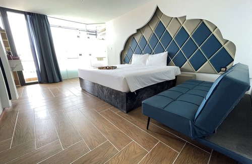 Tran Phu Beach Hotel | W Premium Nha Trang