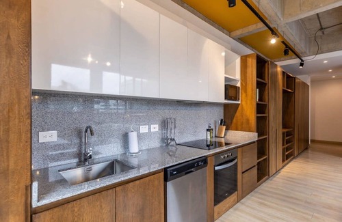 Chico Reservado Apartment | w Radiant Loft in Parque 93