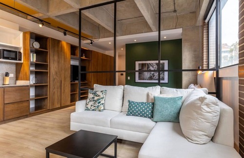 Chico Reservado Apartment | w Radiant Loft in Parque 93