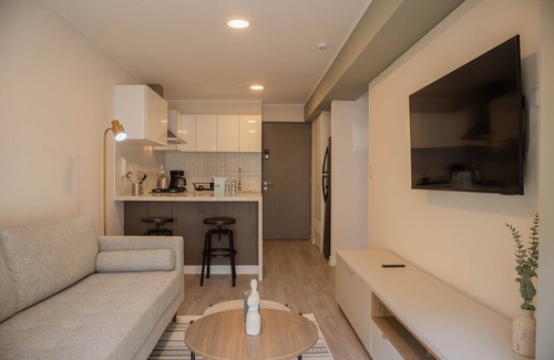 Leuro Apartment | w Wonderful 1BR w Balcony in Miraflores