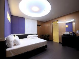 Jung-gu Hotel | WA Hotel