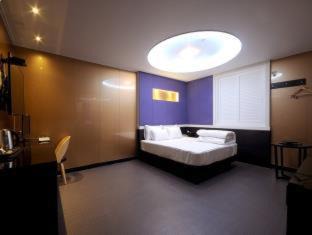 Jung-gu Hotel | WA Hotel