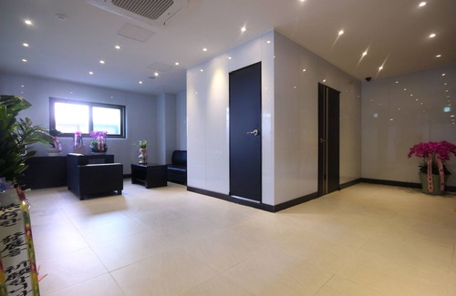 Jung-gu Hotel | WA Hotel Nampo
