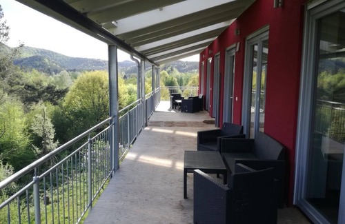 Dahn Apartment | Wachtfels-Lodge - apartment/flat, bathroom, WC, 2 bedrooms