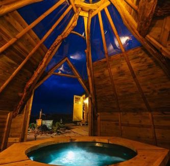 Alton Cabin | Wagon & the Wigwam