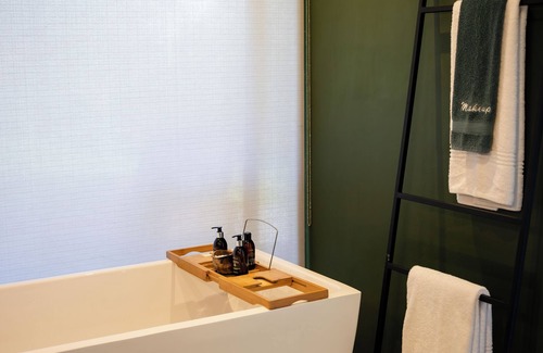 Paarl Cabin | Wagyu Mountain Lodges