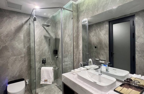 District 5 Hotel | Wah Fu Hotel