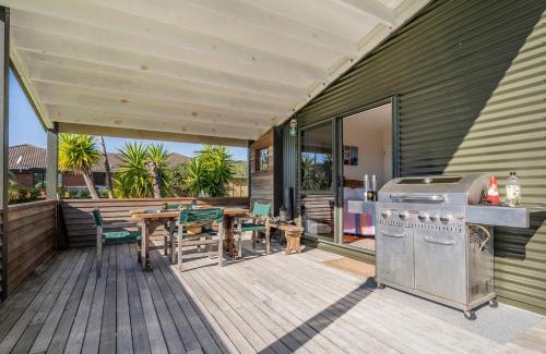 Kuaotunu House | Wai Whare - Kūaotunu Holiday Home