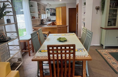 Broadlands Forest House | Waiara farmhouse Located 15-20 mins drive north of Taupo. Private country living
