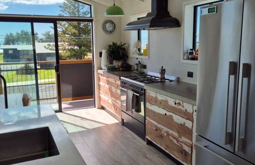 Waihi Beach House | Waihi Beach Wowzer: Spacious & Stylish Retreat with Sea Views & beach proximity!