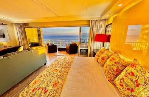 Waikiki Apartment | Waikiki Beach Experience! Luxury OceanView Suite!