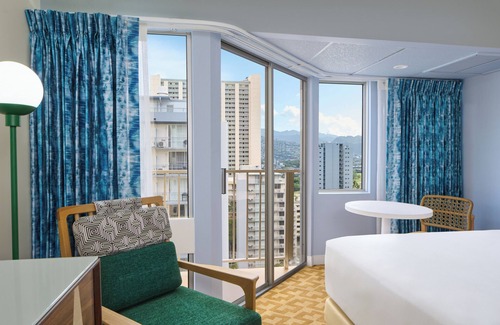 Waikiki Hotel | Waikiki Malia
