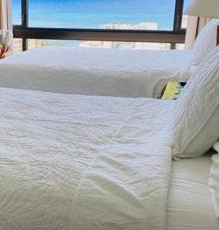 Waikiki Apartment | Waikiki Sunset Hotel Ocean view Freeparking