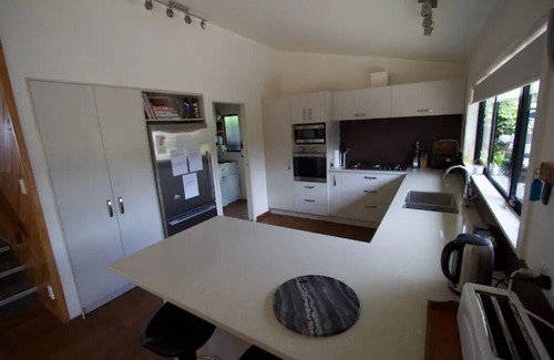 Ngongotaha House | Waikuta Lakeside Lodge on Lake Rotorua