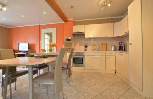 Walk House | Waimes Retreat Near Forest