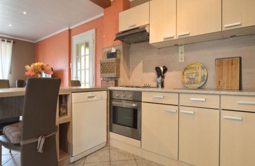 Walk House | Waimes Retreat Near Forest