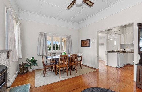 Waipu House | Waipu Cottage - Waipu Holiday Home