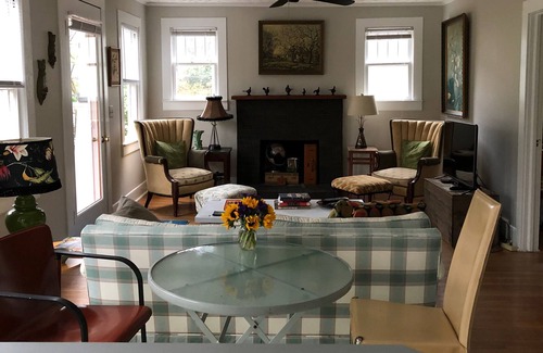 Winston - Salem Cottage | Wake Forest area. Just right-2BR, wooded location, sleeps 5. Cute.
