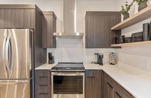 Millcreek House | Wake to breathtaking views! - WIFI/FIREPLACE/AC