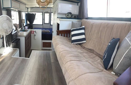 Port Clinton Boat Rental | Wake up ON the Lake aboard Ramble on Rose