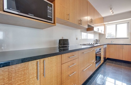 Balmain East Apartment | Wake up to Sydney Harbour