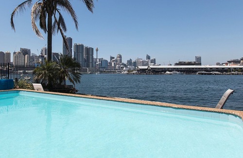 Balmain East Apartment | Wake up to Sydney Harbour