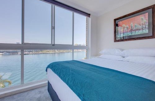 Balmain East Apartment | Wake up to Sydney Harbour