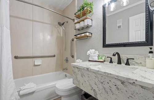 Rocky Point House | Wake up to the ocean breeze - Enjoy amazing views