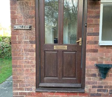 Hereford House | Walcott