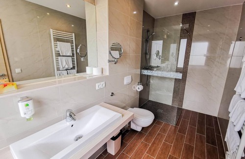 Sellin Hotel | Wald-Hotel Sellin