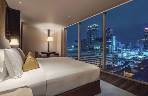 Ratchaprasong Hotel | Waldorf Astoria Bangkok