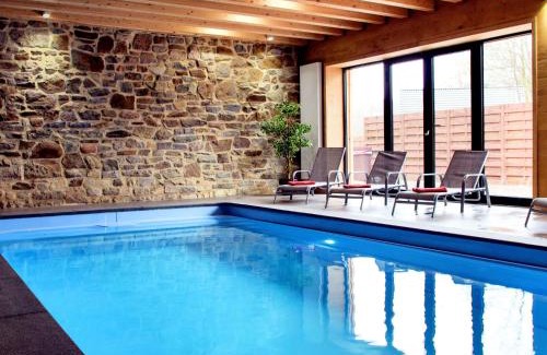 Walk House | Walk Luxury Stay with Pool