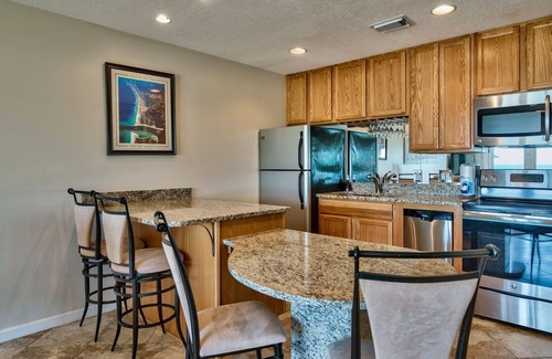 Panama City Beach Villa | Walk Out Your Door To Beach/Walk To Pier Park, Beach Front