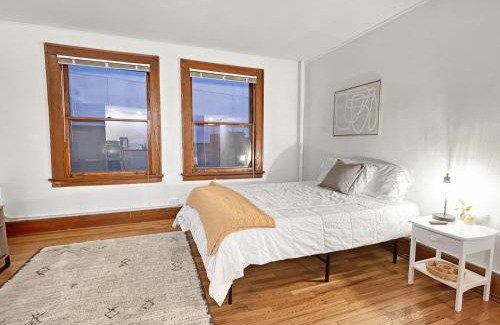Downtown Des Moines Apartment | Walk To 3 Breweries! 1 Bed Apartment