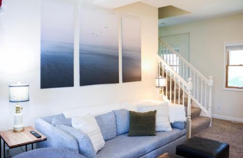 Lake Geneva House | Walk To Beach And Downtown Lake Geneva!