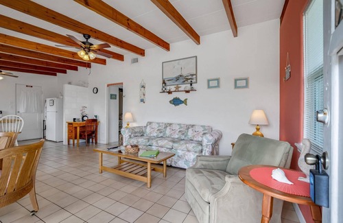 Flagler Beach House | Walk to Beach | Dog-Friendly Cottage | Ocean View | Garage Parking |Close to Downtown Flagler & Pier