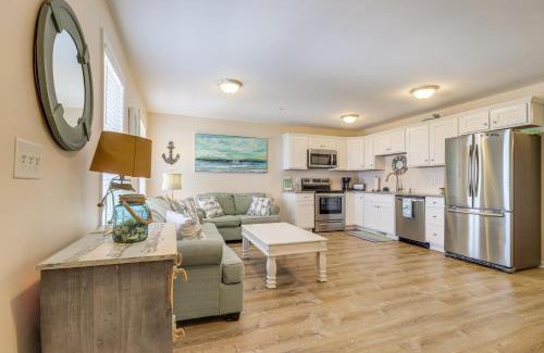 Surf City Apartment | Walk to Beach Family-Friendly Surf City Condo!