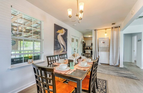 Navy Point House | Walk to Beach: Family Getaway in Pensacola