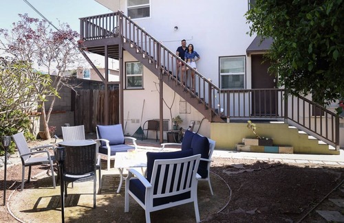 San Clemente Apartment | Walk to Beach - King Apt In 1 Area - AC